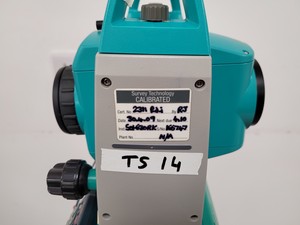 Thumbnail image of Sokkia SET630RK Surveying Total Station with Tripod 