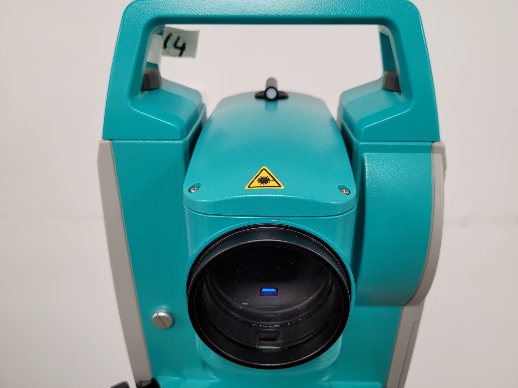Image of Sokkia SET630RK Surveying Total Station with Tripod 