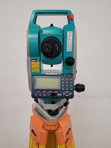 Thumbnail image of Sokkia Surveying Total Station Type: SET630RK with Tripod
