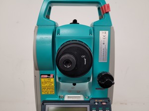 Thumbnail image of Sokkia Surveying Total Station Type: SET630RK with Tripod