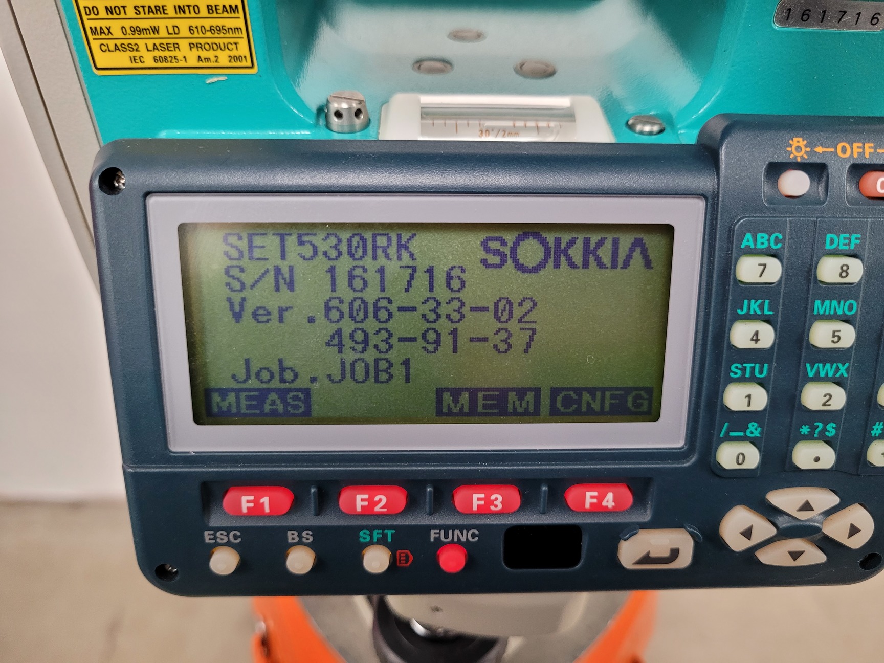 Image of Sokkia Surveying Total Station SET530RK with Tripod