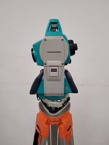 Thumbnail image of Sokkia Surveying Total Station SET530RK with Tripod