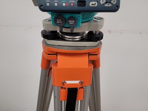 Thumbnail image of Sokkia Surveying Total Station SET530RK with Tripod 