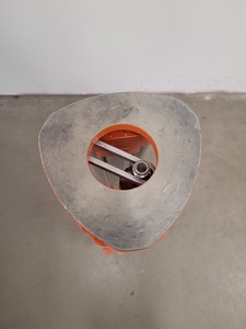 Thumbnail image of Sokkia Surveying Total Station SET530RK with Tripod