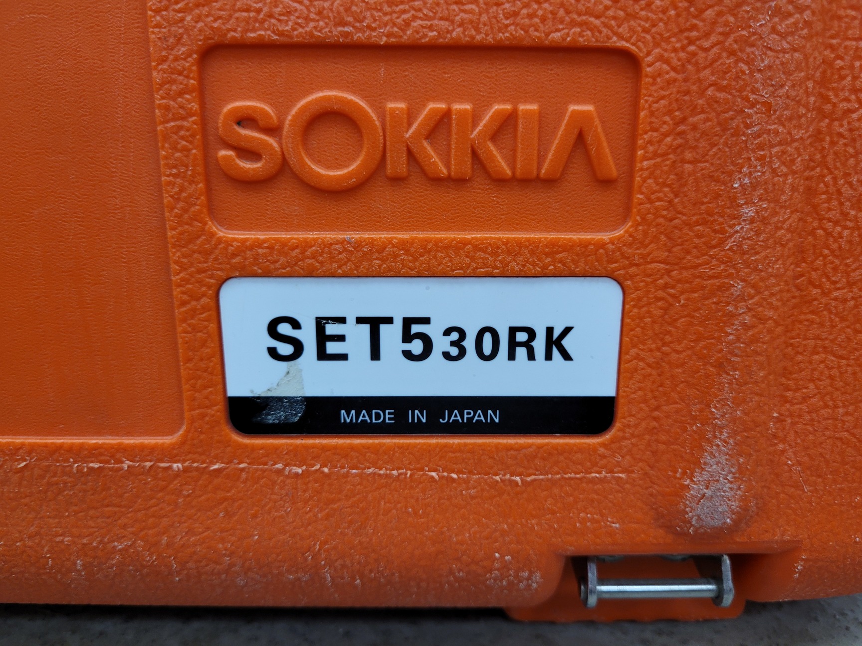 Image of Sokkia Surveying Total Station SET530RK with Tripod