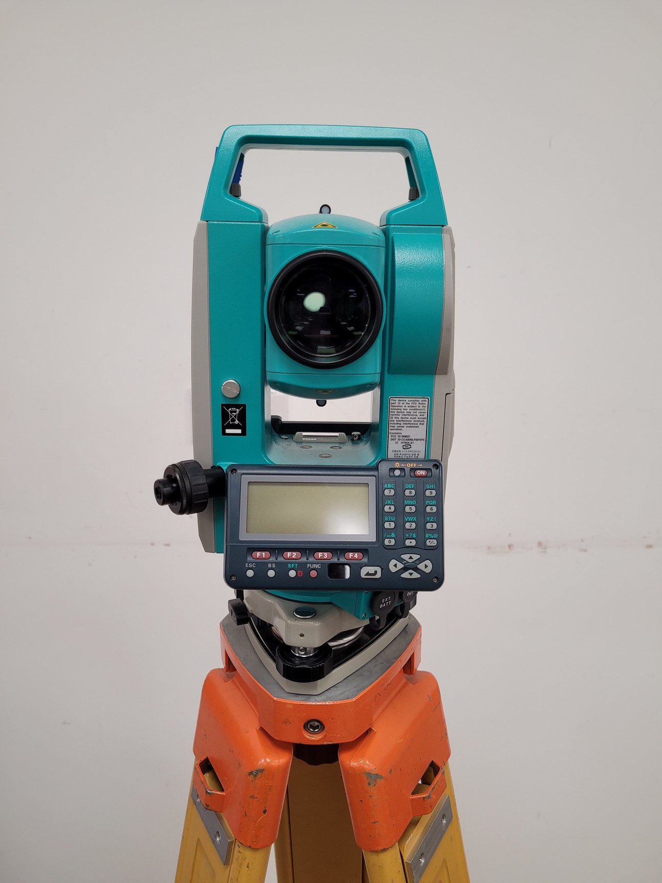 Image of Sokkia SET530RK Surveying Total Station  with Tripod 