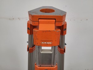 Thumbnail image of Surveying Reflector Prism with Seco case & Nedo Tripod