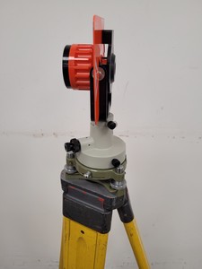 Thumbnail image of Surveying Reflector with Carry Case & Surveyors Tripod