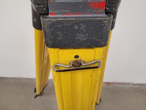 Thumbnail image of Surveying Reflector with Carry Case & Surveyors Tripod