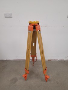 Thumbnail image of Surveying Reflector Prism with Carry Case & Topcon Surveyors Tripod