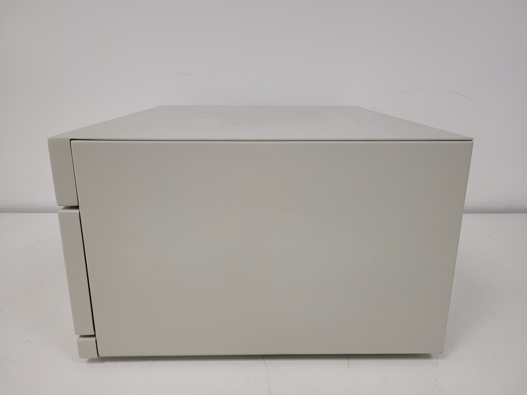 Image of UVP UV Crosslinker Model CX-2000 Lab