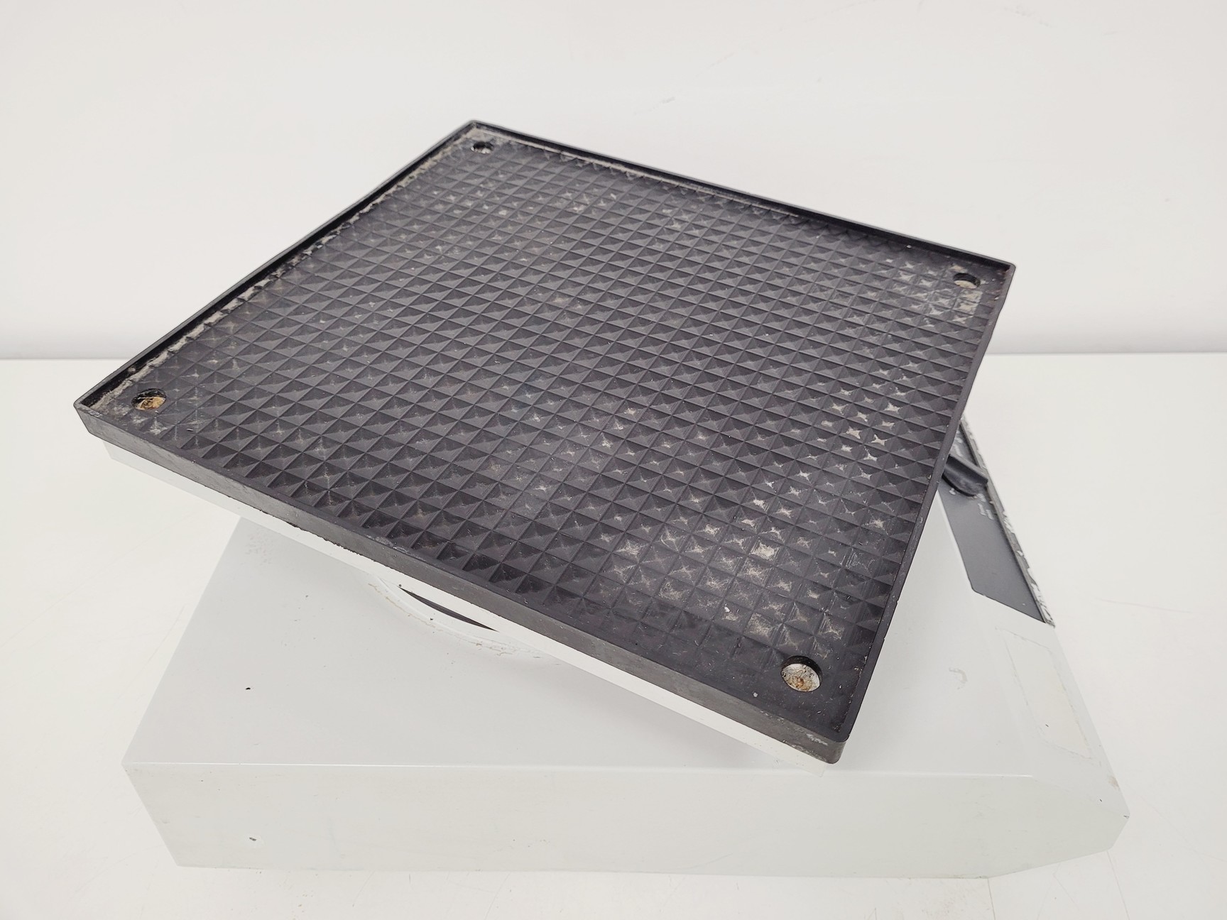 Image of Heidolph Polymax 1040 Laboratory Wave Platform Rocker Lab