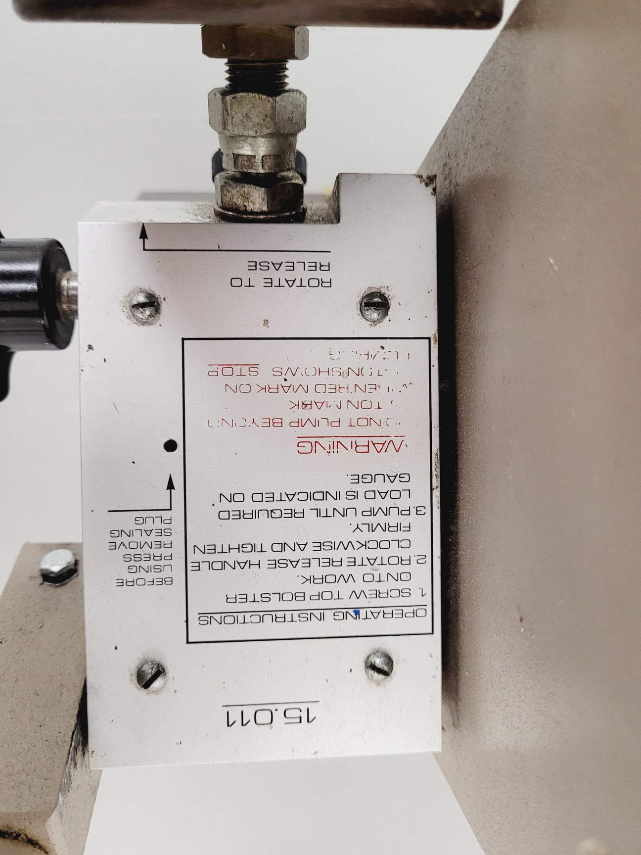 Image of Specac Hydraulic Press - Pellet Press for FTIR + XRF Lab