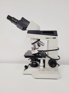 Thumbnail image of Leica Model ATC 2000 Microscope w/ 4 x Achromatic Objectives Lab