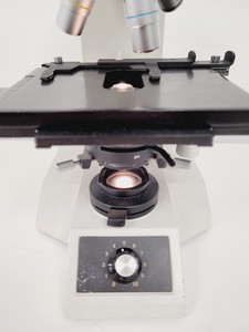 Thumbnail image of Leica Model ATC 2000 Microscope w/ 4 x Achromatic Objectives Lab