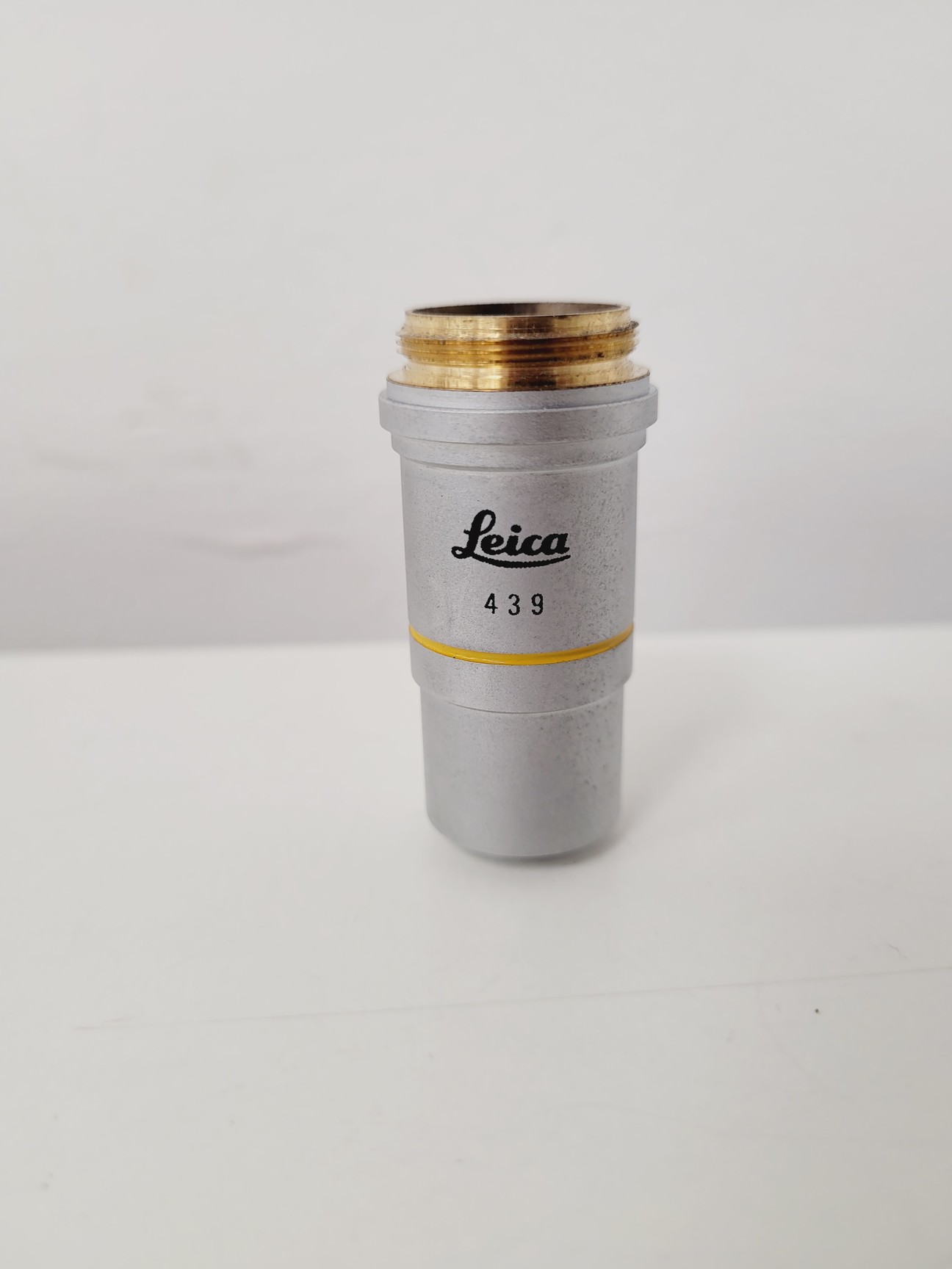 Image of Leica ATC 2000 Compound Microscope with 4 x Objectives - Achro OIL Lab