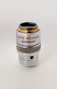 Thumbnail image of Leitz Diaplan Microscope Type 020-437.035 with 4 x Objectives Lab Spares/Repairs