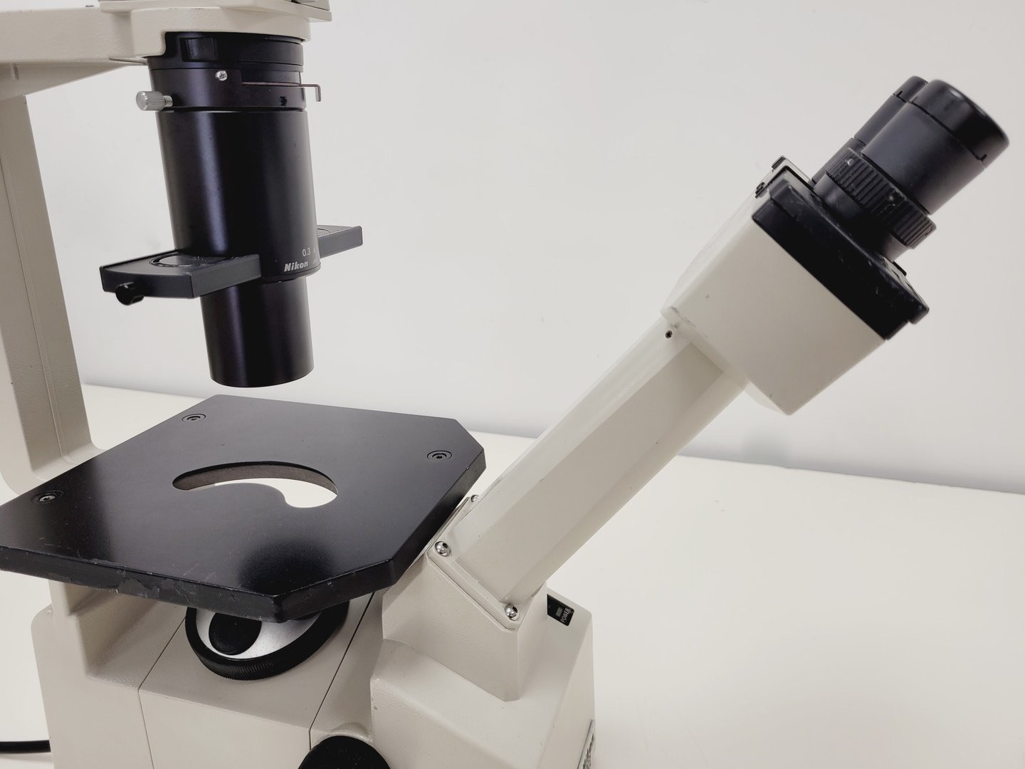 Nikon TMS Inverted Phase Contrast Microscope Lab