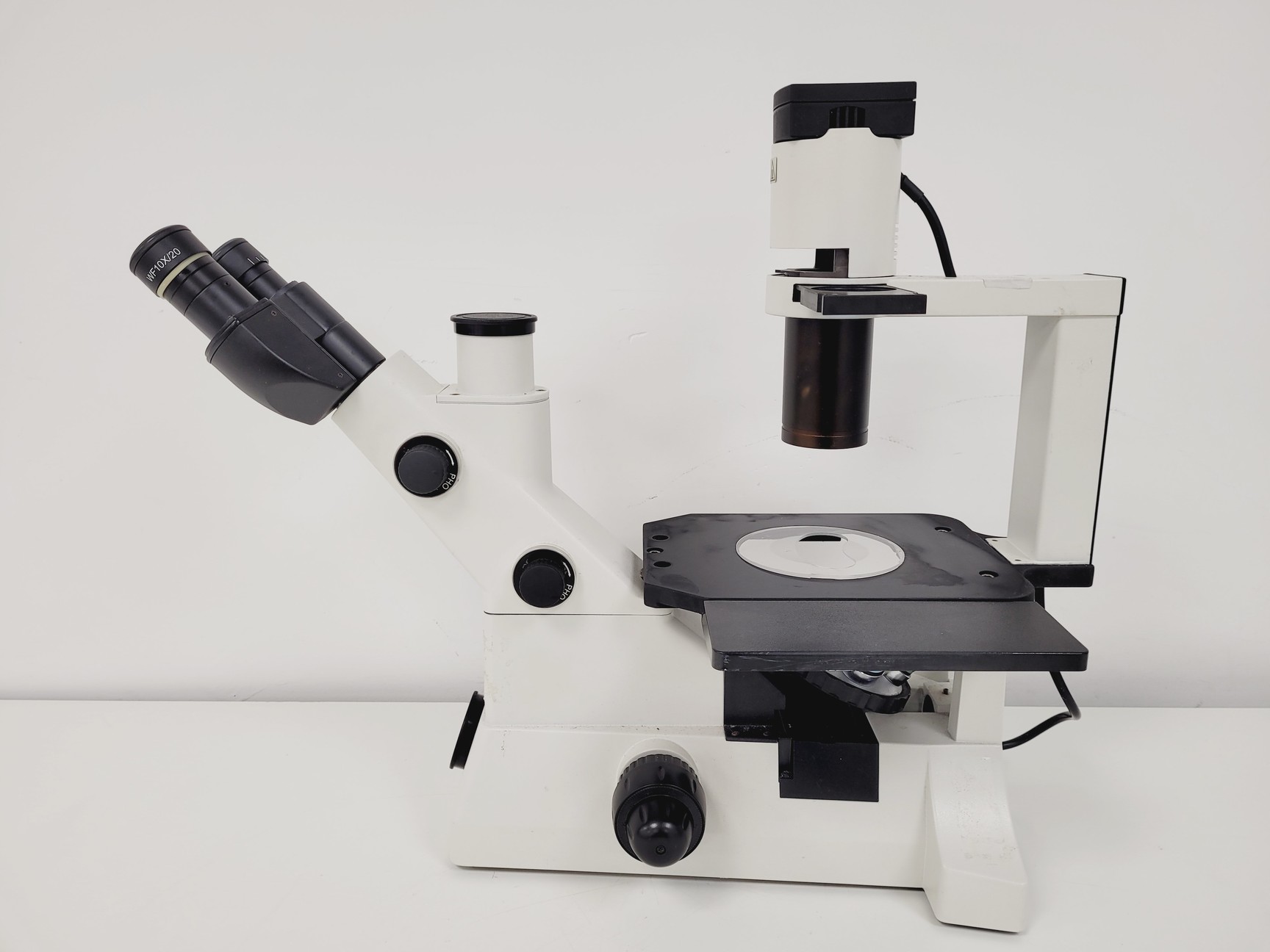 Image of HIPROVE XD-202 Inverted Biological Microscope w/ 4 x Objectives Lab