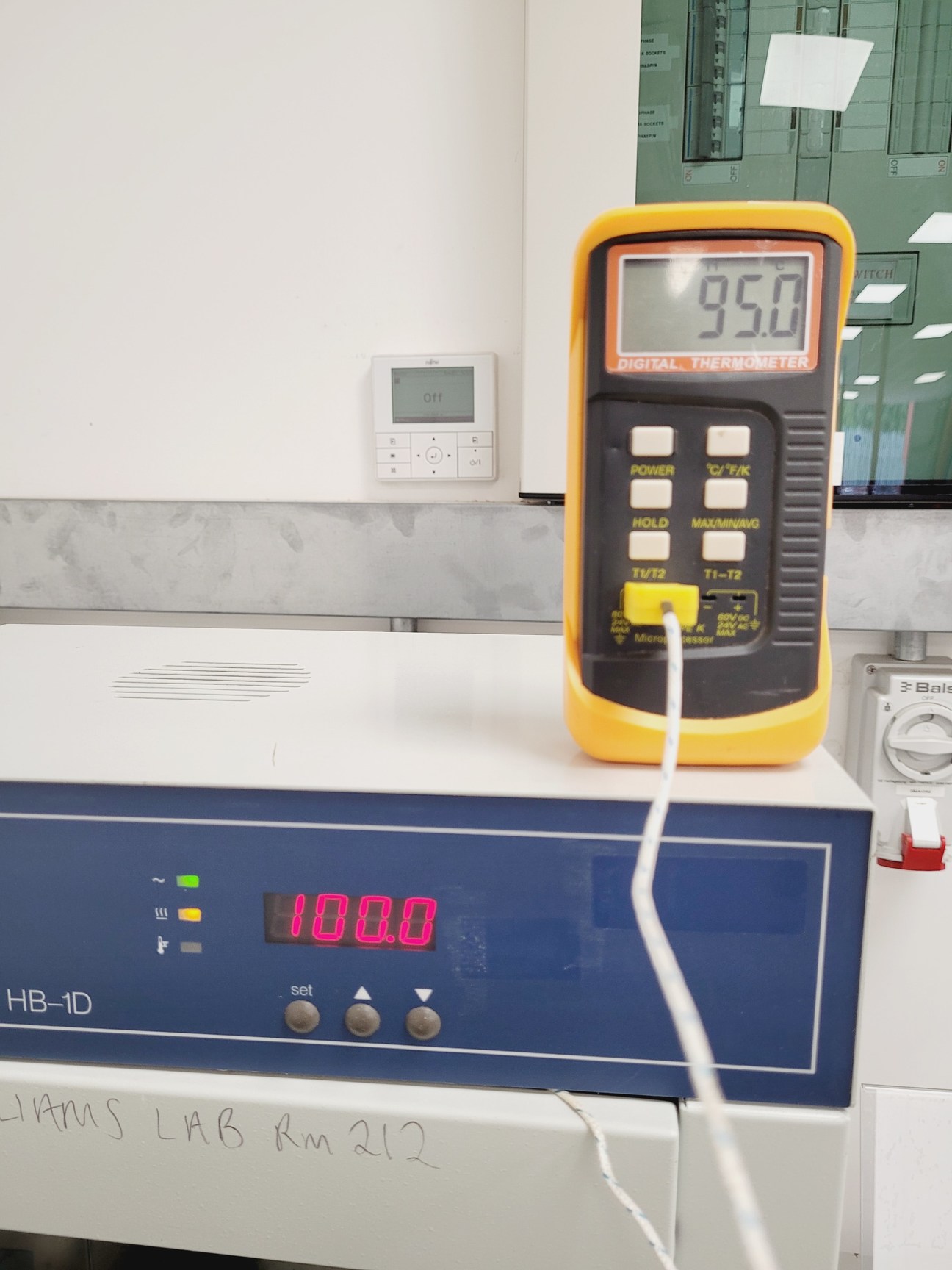 Image of Techne Hybridiser HB-1D Model FHB1BE Hybridisation Oven Lab