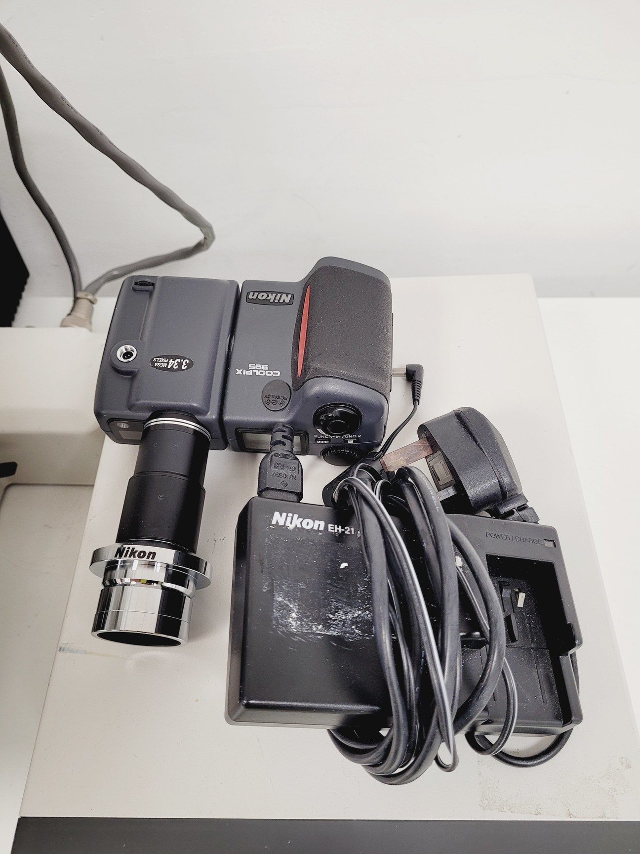 Image of Nikon Eclipse E800M Fluorescence Microscope Lab