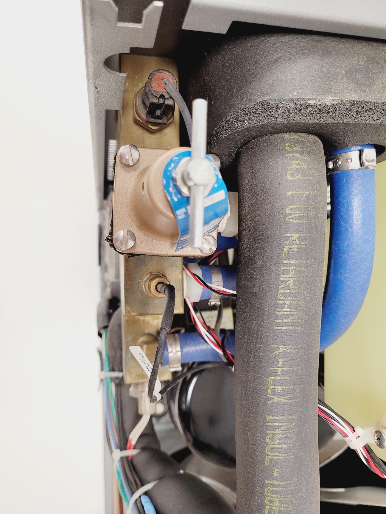 Image of Polyscience Whispercool Recirculating Chiller N0772045 ICP-MS & ICP-OES  Lab