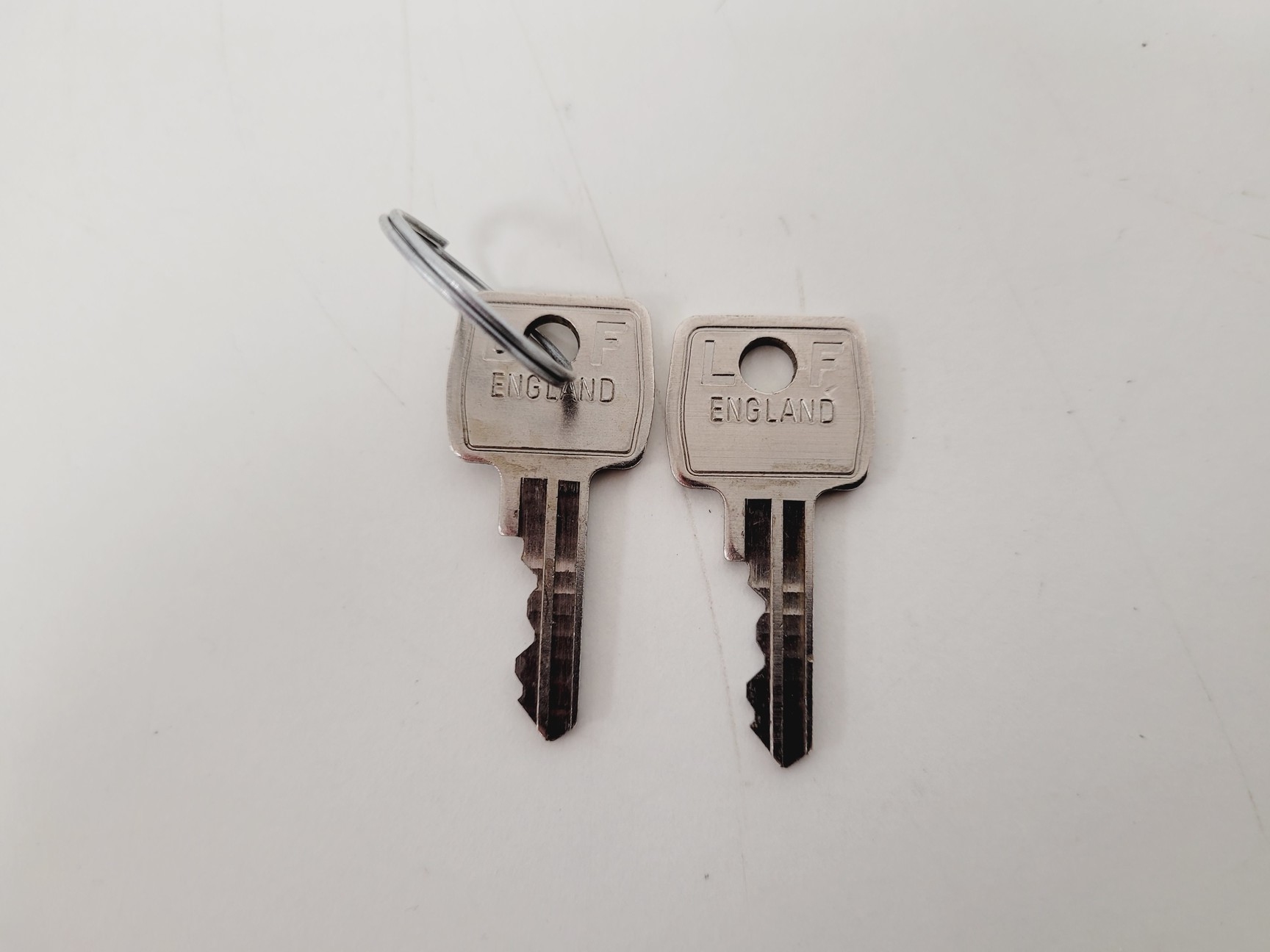 Image of Sealine Lockable Light Grey Filing Cabinet & Keys