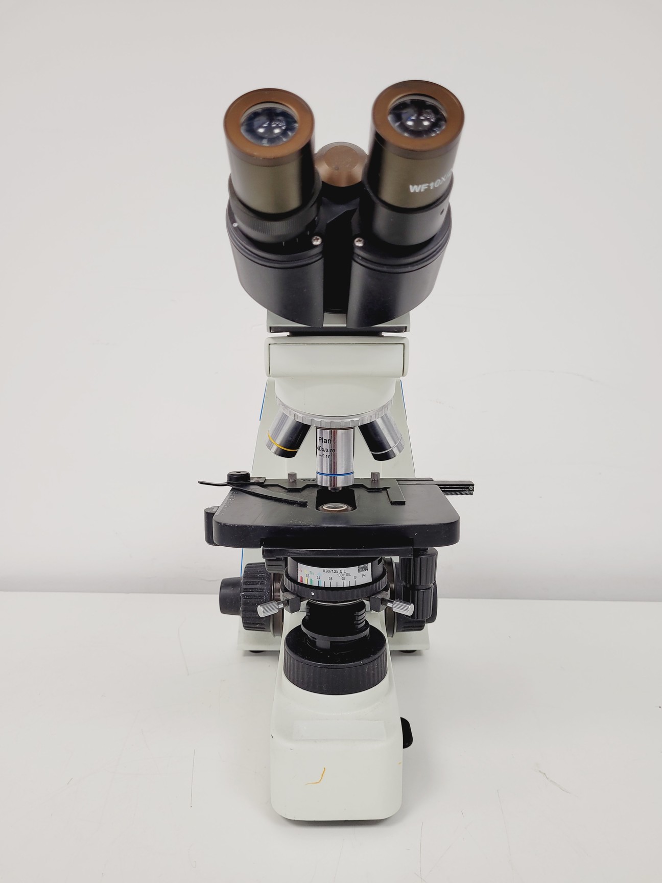 Image of Kozo XTS 900-T Laboratory  Microscope with 4 x PLAN Objectives Lab