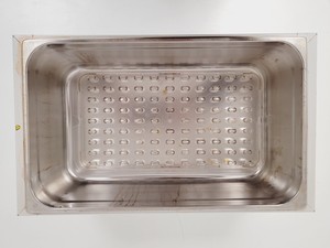 Thumbnail image of Fisherbrand Heating Water Bath  Model FB60305 with Lid Lab