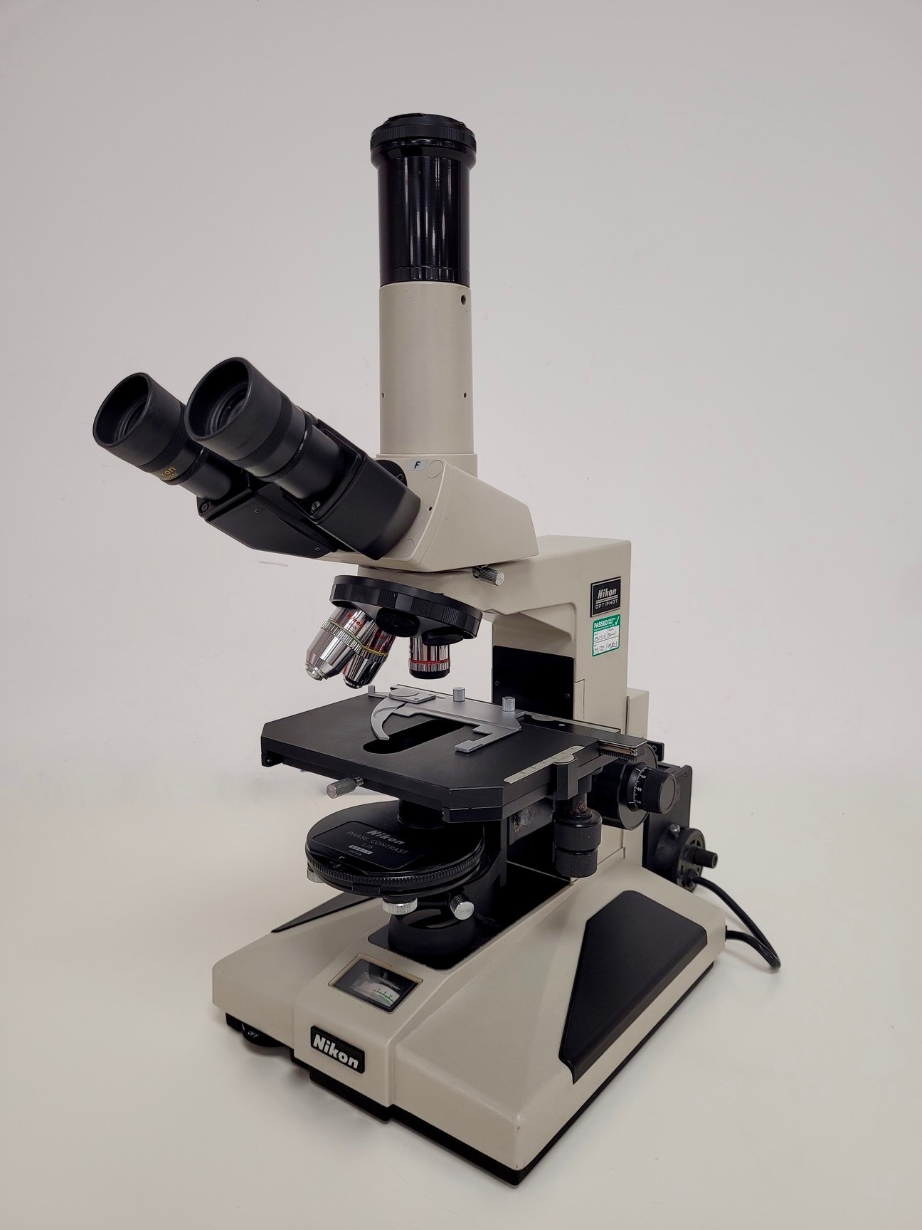Image of Nikon Optiphot Microscope with 3 x Objectives - Ph 3 DL, Ph1, 4/0.1 160/- Lab