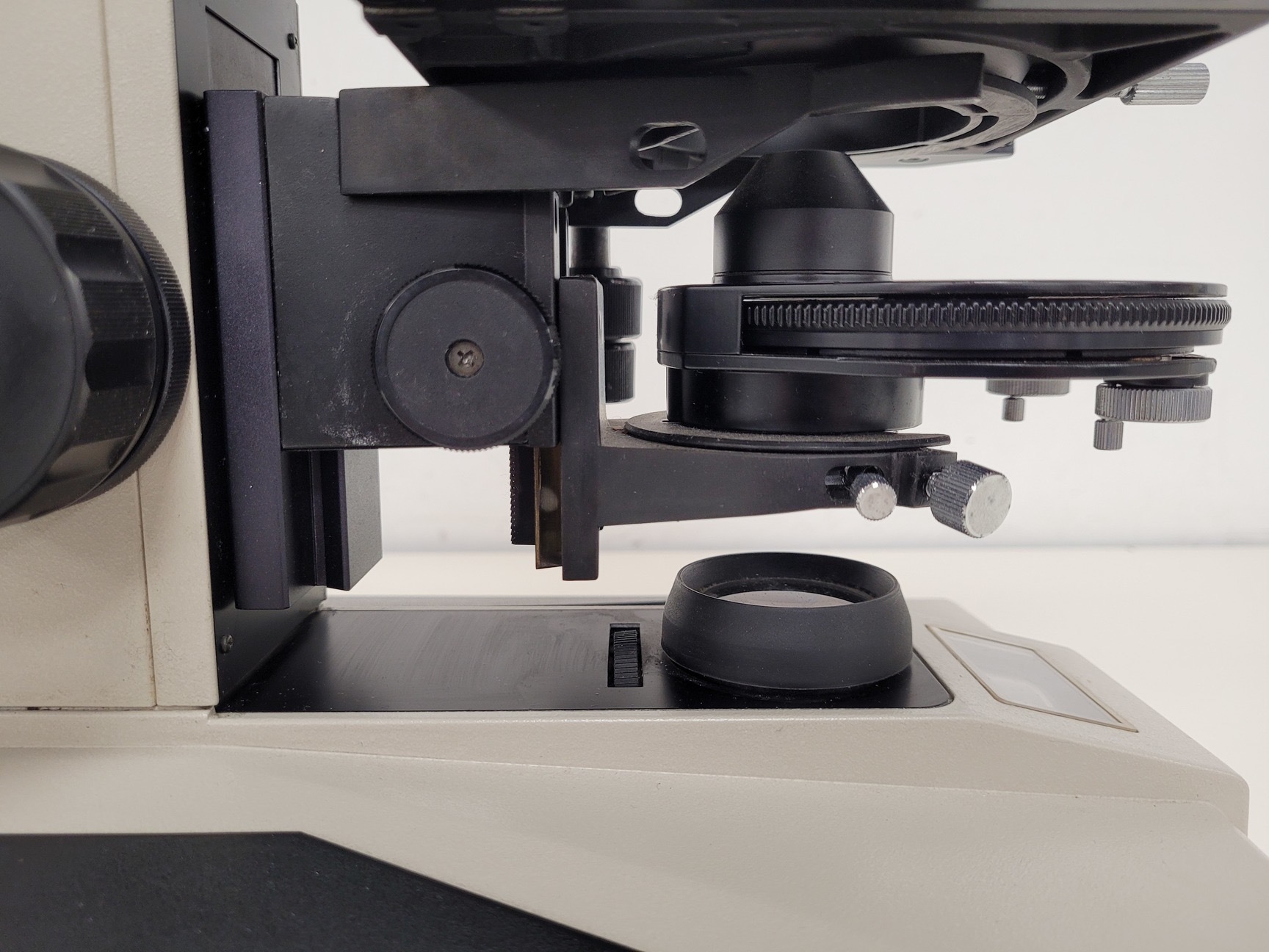 Image of Nikon Optiphot Microscope with 3 x Objectives - Ph 3 DL, Ph1, 4/0.1 160/- Lab