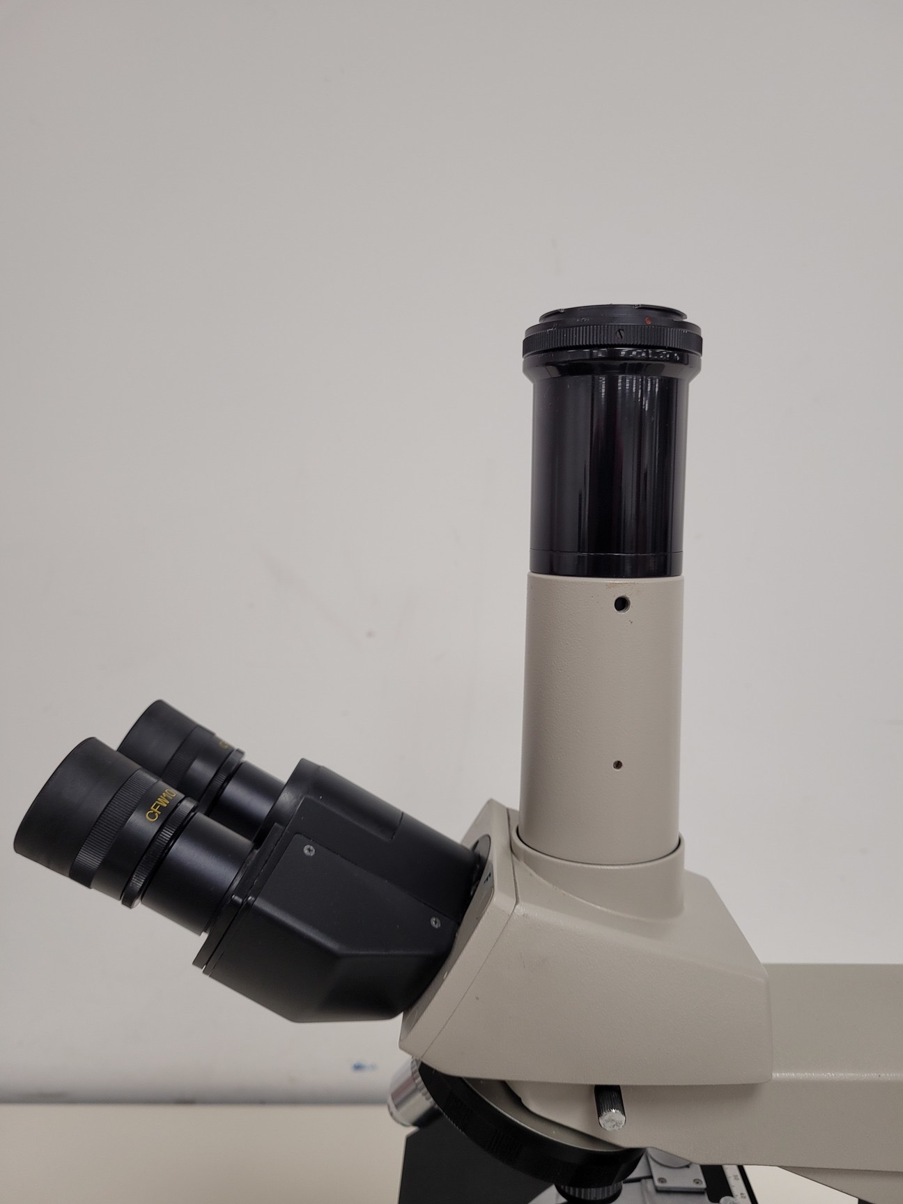 Image of Nikon Optiphot Microscope with 3 x Objectives - Ph 3 DL, Ph1, 4/0.1 160/- Lab