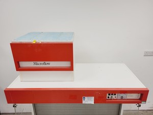 Thumbnail image of Microflow Benchtop Laminar Flow Cabinet - L127cm x W69cm x H134cm Lab