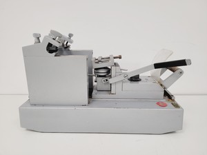 Thumbnail image of Leitz Weltzar Microtome Lab