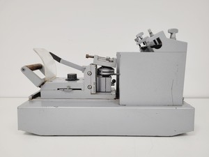 Thumbnail image of Leitz Weltzar Microtome Lab