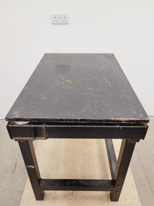 Thumbnail image of Vibration Isolation Laboratory Optics Table - 87cm x 59cm x 73cm LWH Lab
