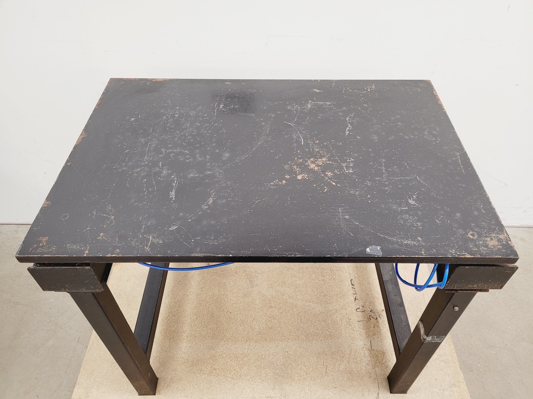 Image of Vibration Isolation Laboratory Optics Table - 87cm x 59cm x 73cm LWH Lab