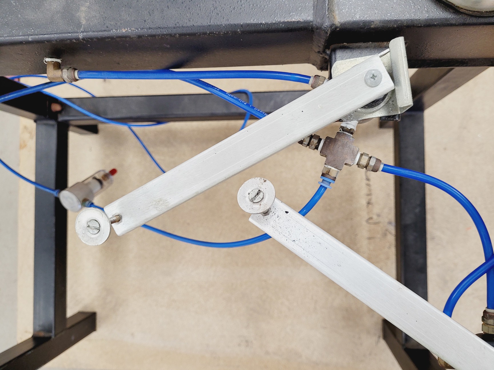 Image of Vibration Isolation Laboratory Optics Table - 87cm x 59cm x 73cm LWH Lab