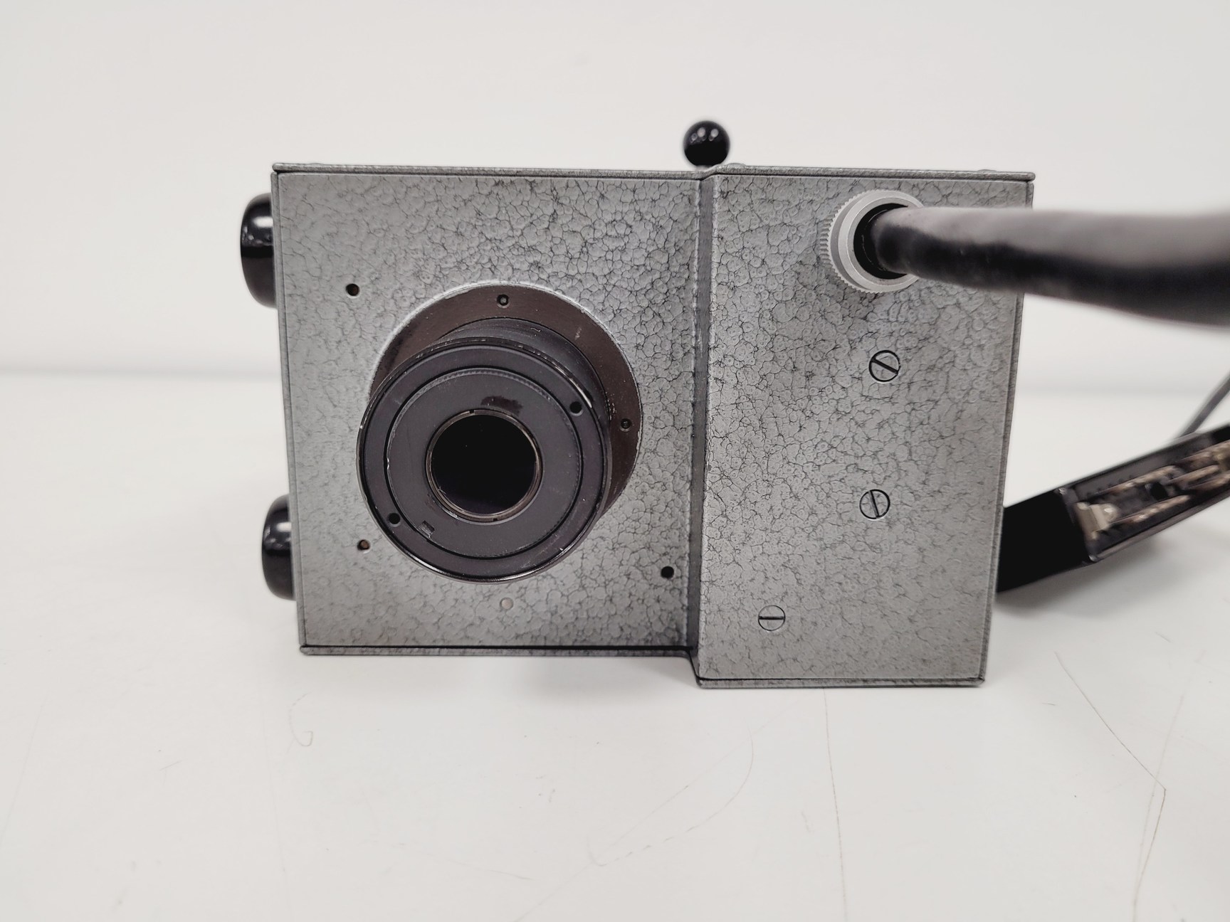 Image of Leitz Wetzlar Orthoplan Microscope with 5 x Objectives, Phaco, FLUOTAR Lab