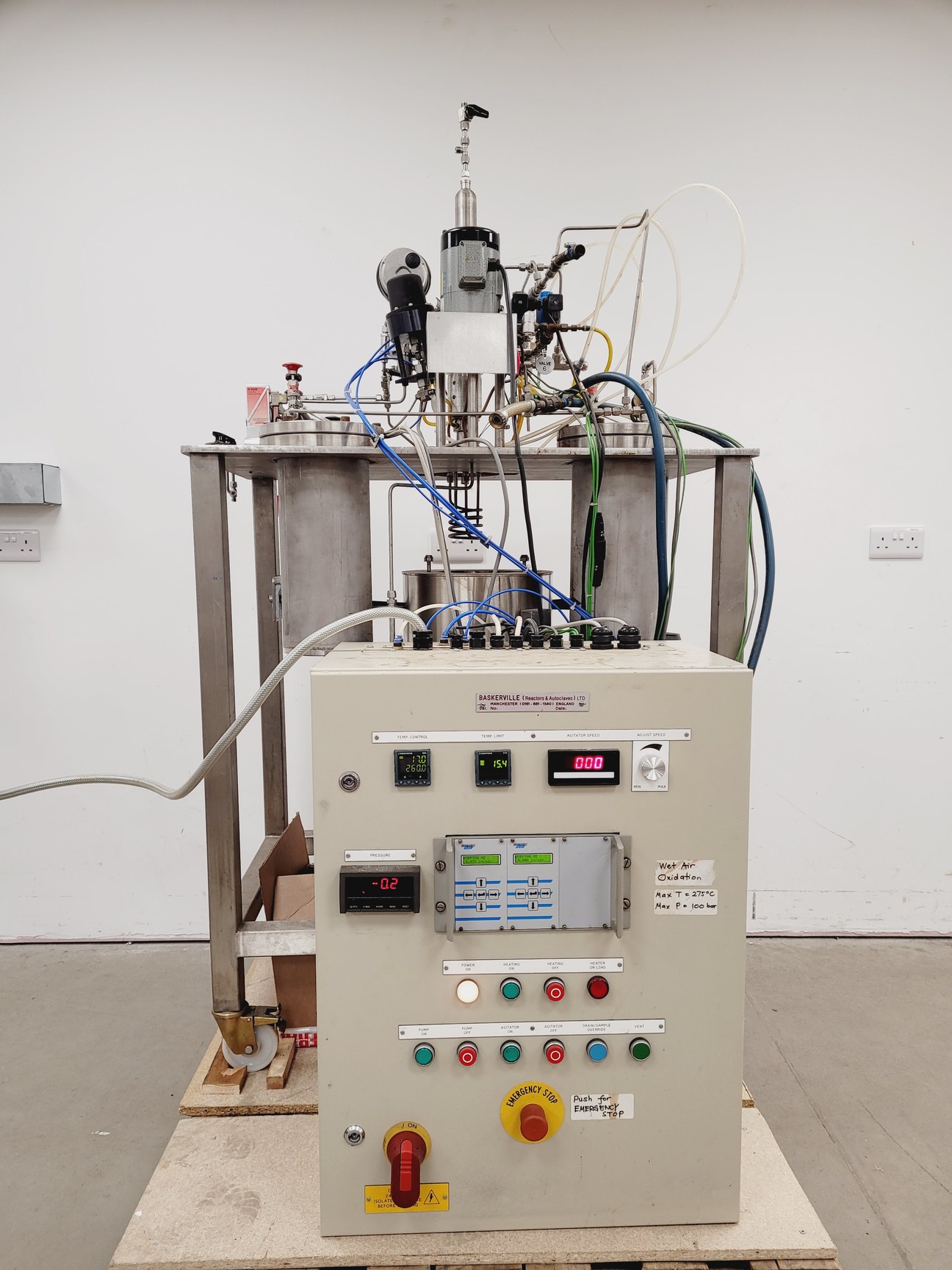 Image of Baskerville Hastelloy 265 Reactor System with Control Box Lab