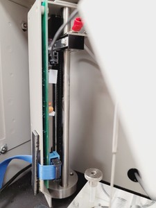 Thumbnail image of YSI 2300 Stat  Blood Glucose and Lactate Analyser 2300D Lab