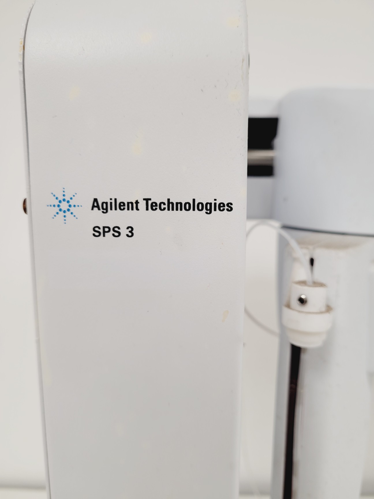 Image of Agilent 4100 MP-AES Spectrometer w/ SPS 3 Autosampler Lab Spares/Repairs