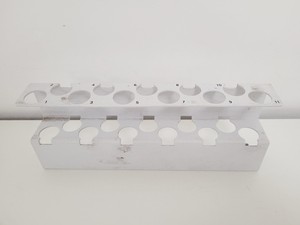Thumbnail image of Agilent 4100 MP-AES Spectrometer w/ SPS 3 Autosampler Lab Spares/Repairs