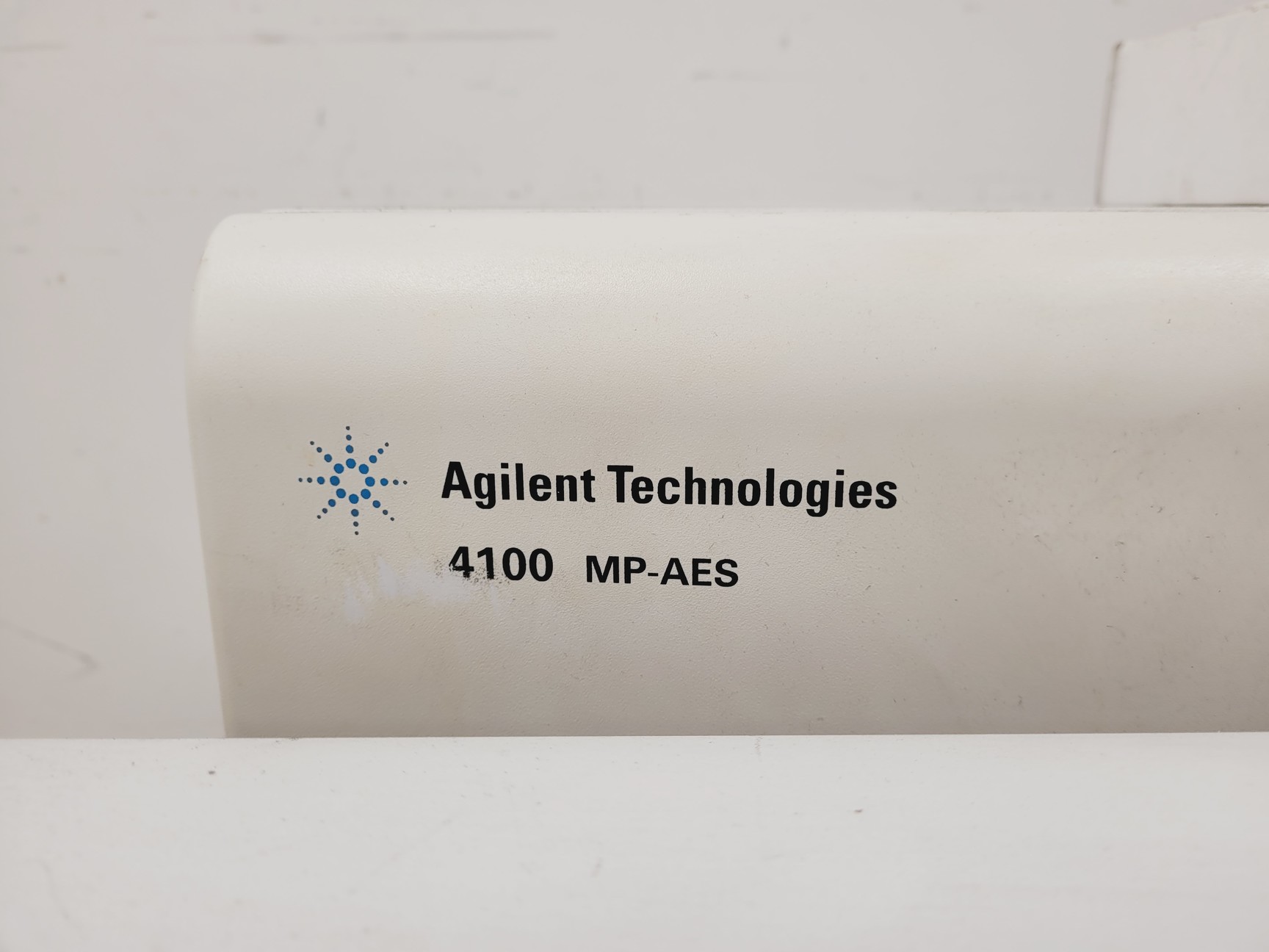 Image of Agilent 4100 MP-AES Spectrometer w/ SPS 3 Autosampler Lab Spares/Repairs