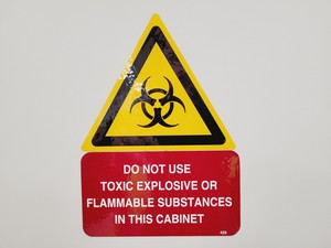 Thumbnail image of Nuaire NU-426-400E Class II Biosafety Safety Cabinet & Stand Lab