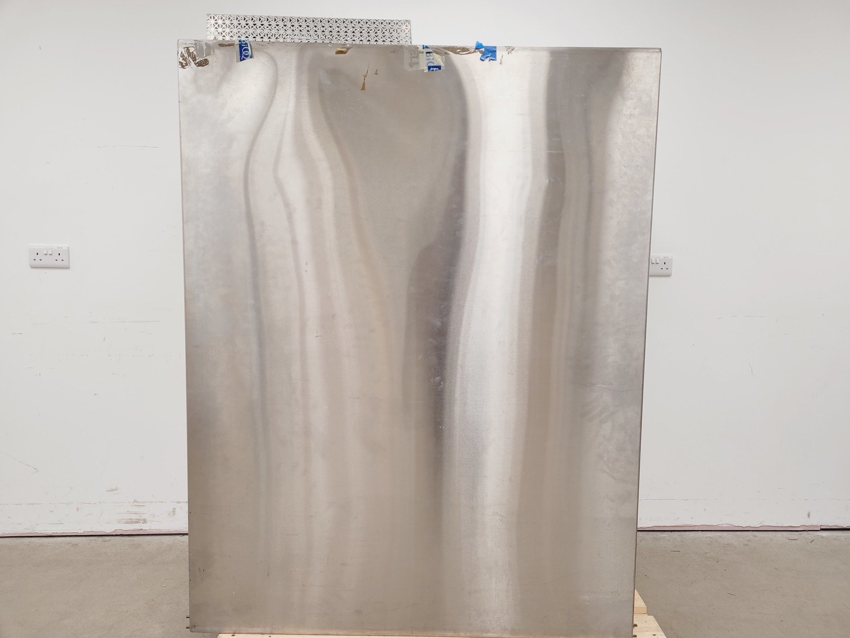 Image of Nuaire NU-426-400E Class II Biosafety Safety Cabinet & Stand Lab
