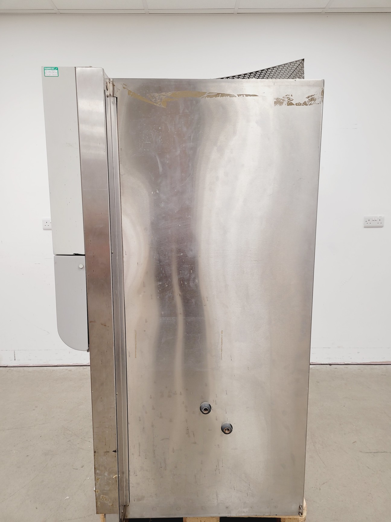 Image of Nuaire NU-426-400E Class II Biosafety Safety Cabinet & Stand Lab