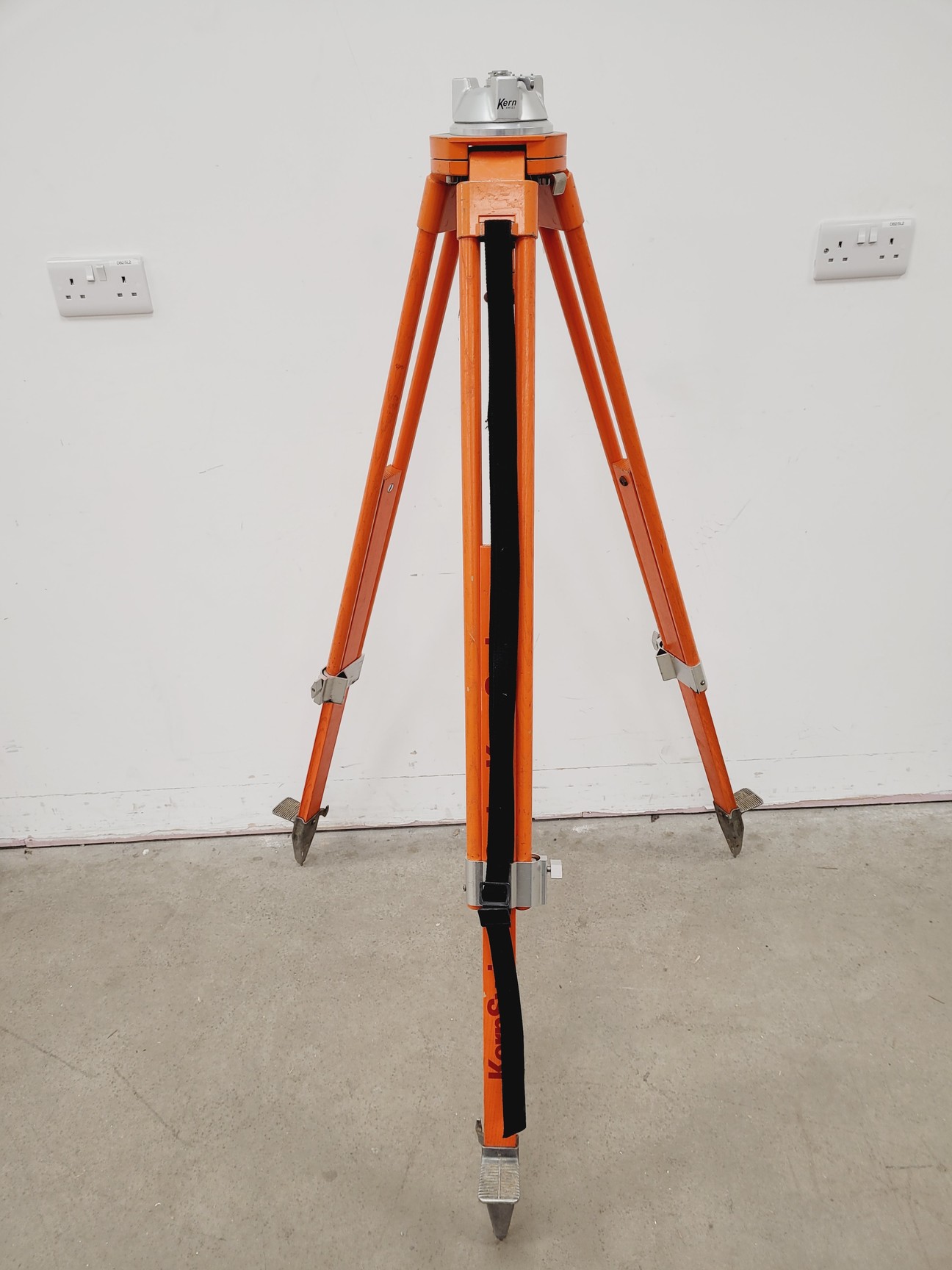 Image of 2 x Kern Swiss Tripods & Reflector Prisms