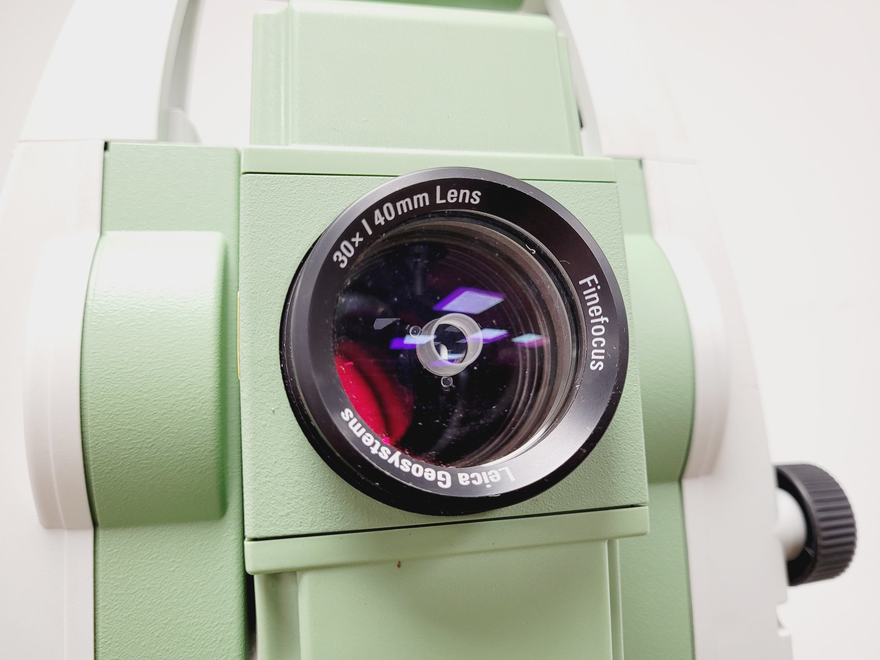 Image of Leica Theodolite Model TSO2 Ultra- 7 with Nedo Surveying Tripod - Faulty