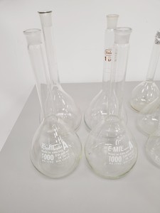 Thumbnail image of Large Lot of Volumetric Laboratory Flasks - Various Sizes - 50-1000ml Lab